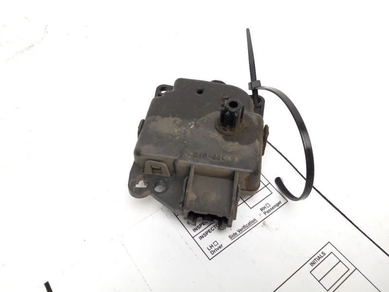 ПРИВОД ВЕНТИЛЯЦИОННОГО ОТВЕРСТИЯ ОВКВ подходит для DODGE GRAND CARAVAN 2008–2019 OEM M8679001 - Изображение 3 из 4