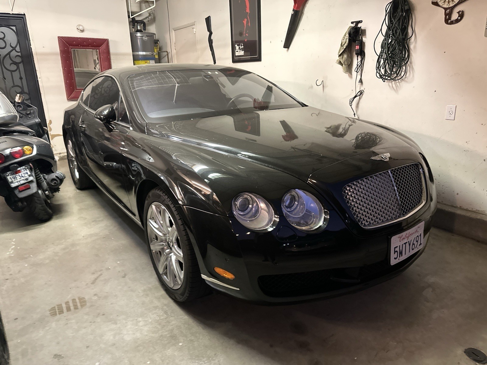 2005 bentley continental gt coupe 2-door 6.0l