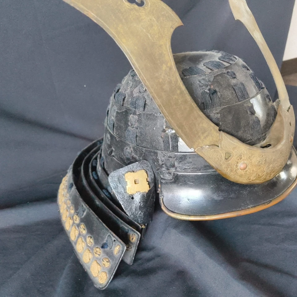 Authentic Antique Japanese SAMURAI Kabuto Helmet EDO Period -Black Lacquer 2.3kg - Image 3 of 4