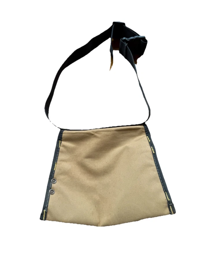 AWP - HANDYMAN'S POUCH W/ BELT - Excellent Condition - Image 4 of 4