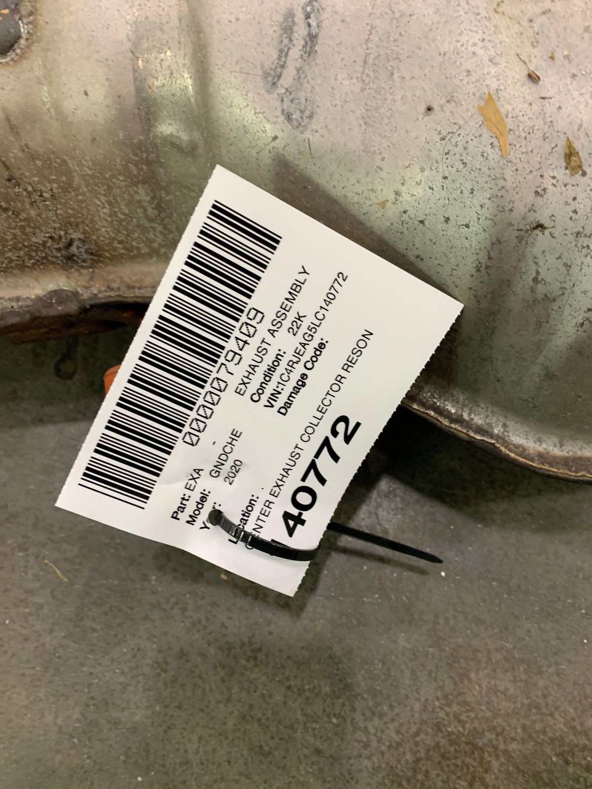 2014 2020 JEEP GRAND CHEROKEE OEM CENTER EXHAUST COLLECTOR RESONATOR