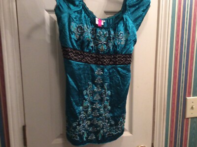 Beautiful Chinese/Bohemian Embroidered/Beaded Green Small Women s Dress Blouse