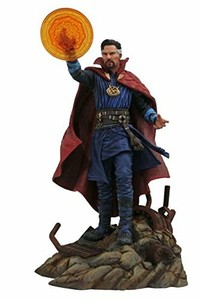 diamond select toys doctor strange