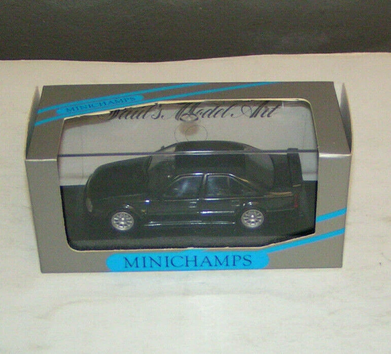Opel Omega A Evolution 500 Nero Metallizzato - Minichamps 1:43 - Immagine 2 di 3