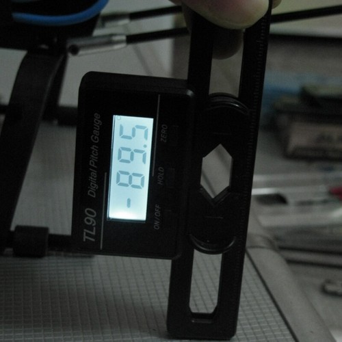 TL90 Digital Pitch Gauge LCD Backlight Display Blades Angle Measurement Tools - Picture 7 of 9