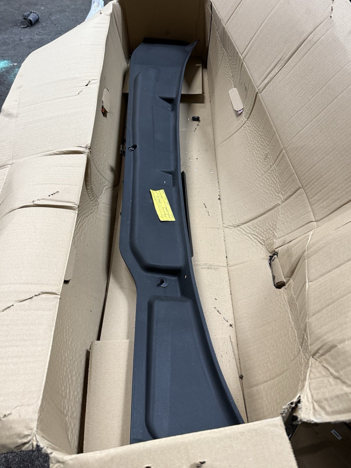Saab 9000 Scuttle Panel Windscreen Trim  NOS NEW OLD STOCK CSE AERO CS CD