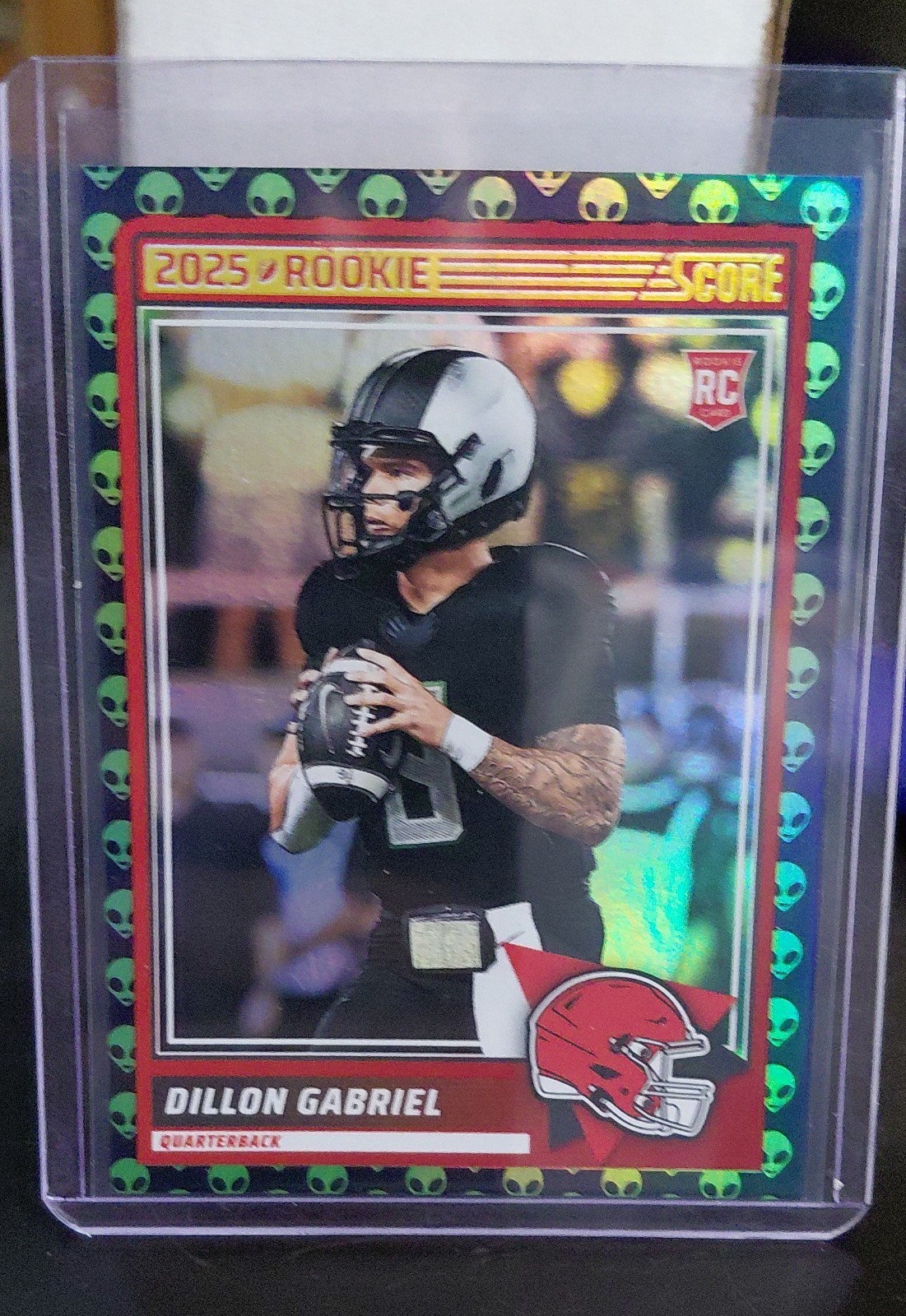 2025 Score - Rookies Dillon Gabriel #41 Extraterrestrial (RC)