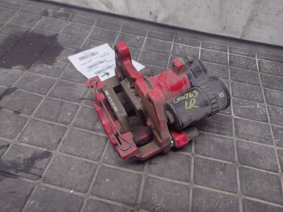 Pinza trasera izquierda conductor T4N7528 compatible con 17-20 F-PACE 3102425 Foto 2 de 4