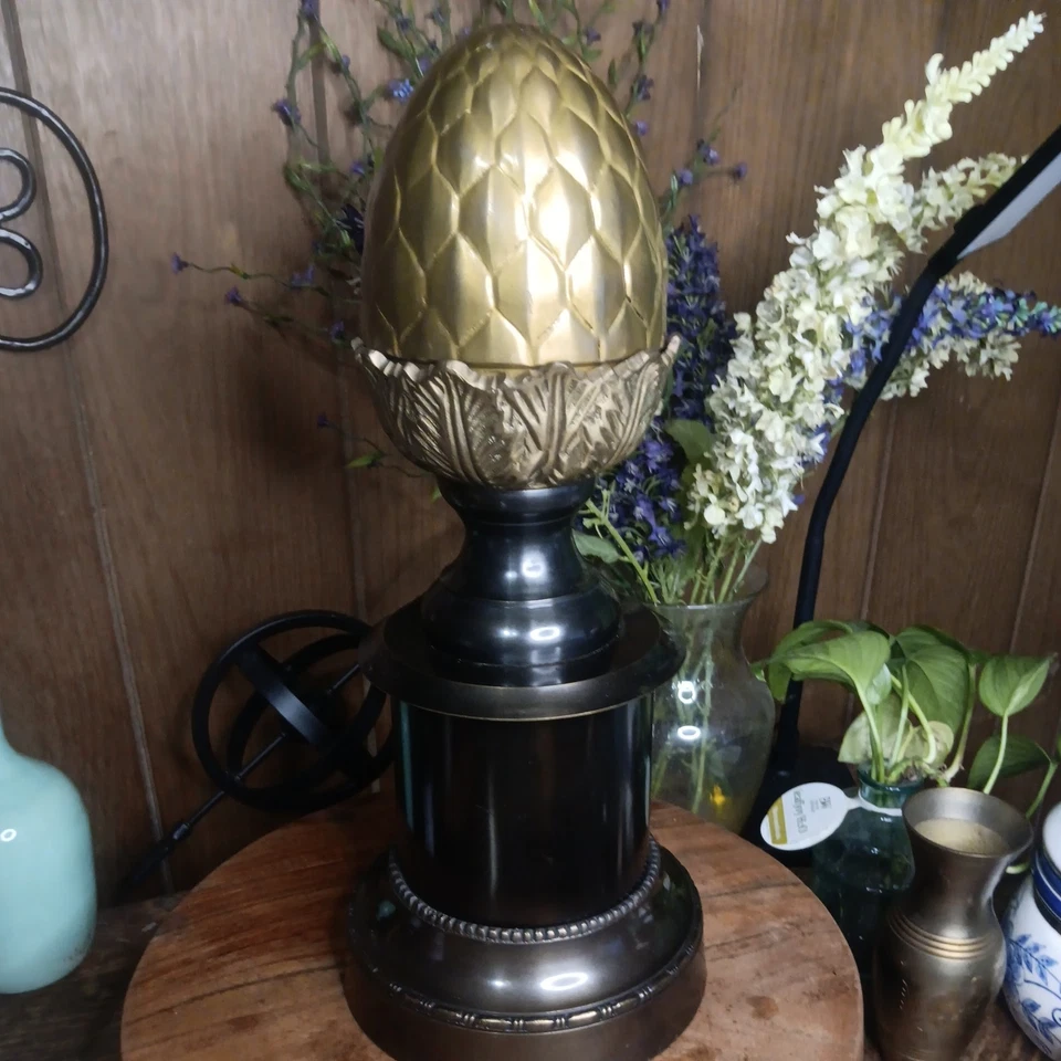 Hollywood Regency Style Policromotiv Bronze Bolota Motivo Newel Post excelente - Imagem 3 de 4