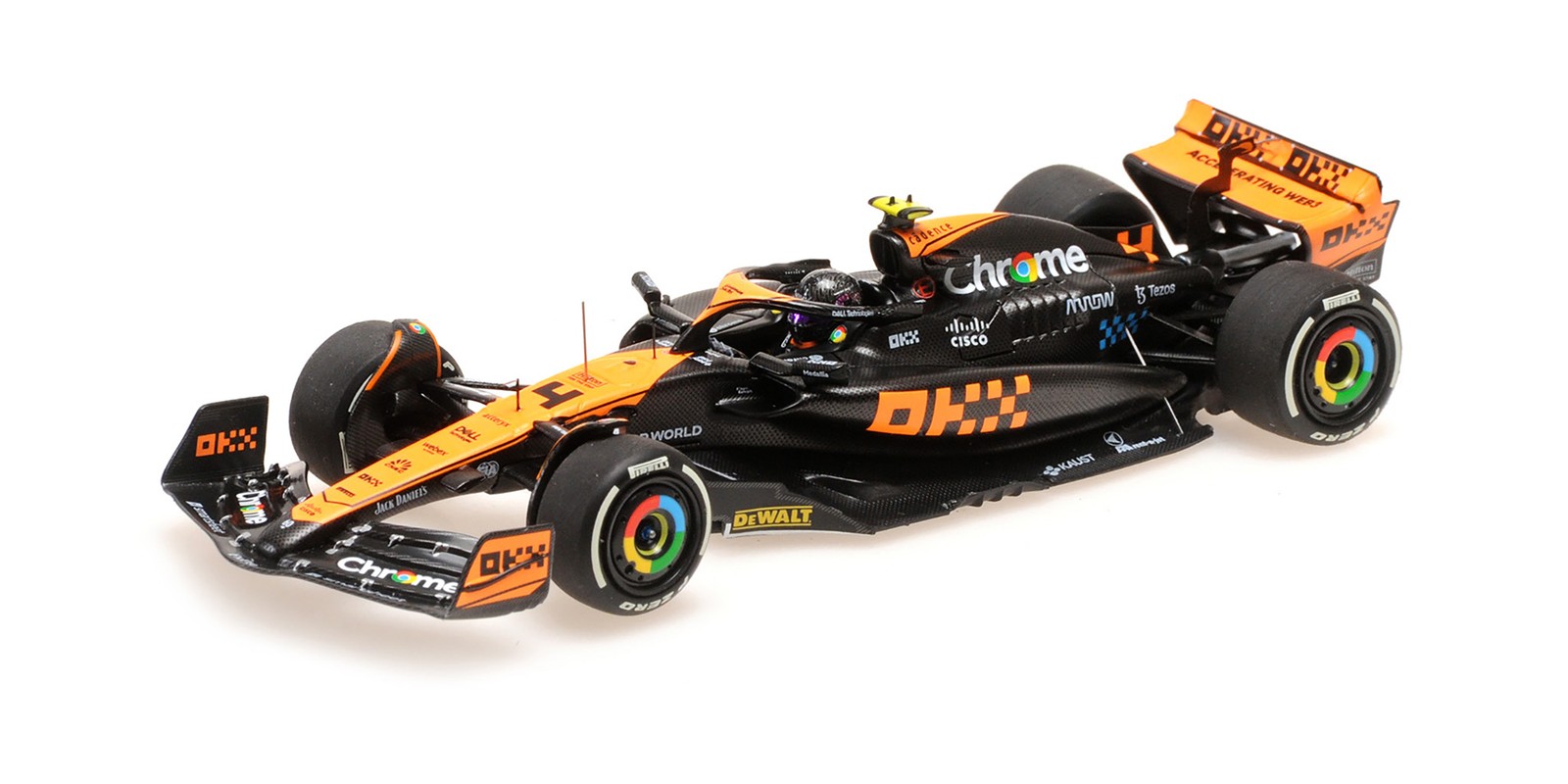 Minichamps 1/43 McLAREN MCL60 LANDO NORRIS 2ND SINGAPORE GP 2023 - 537235904