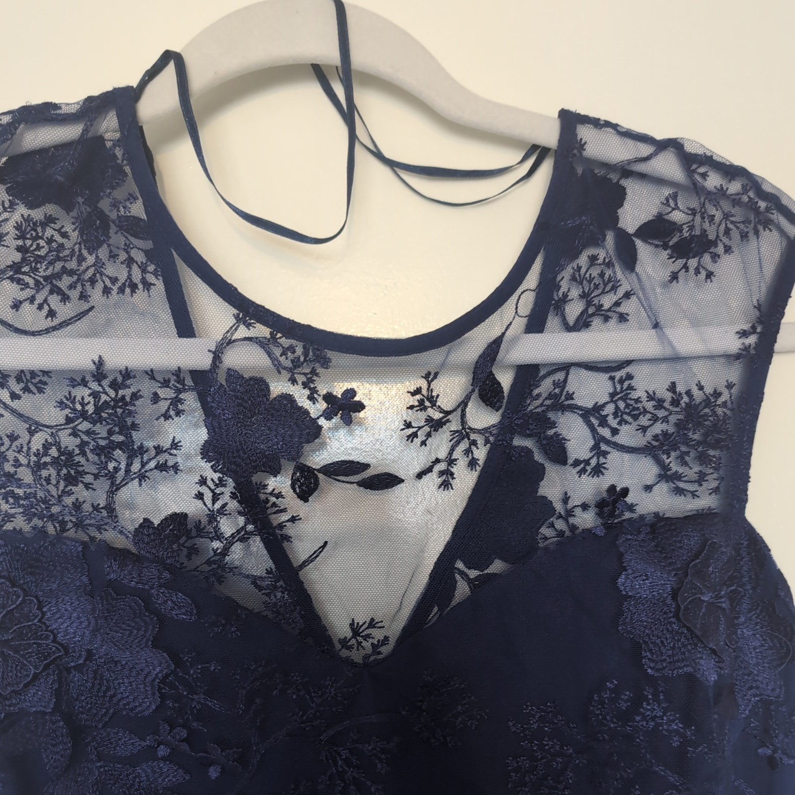 Lipsy London Premium Blue lace flower applique Dress Size 12 BNWOT image 3