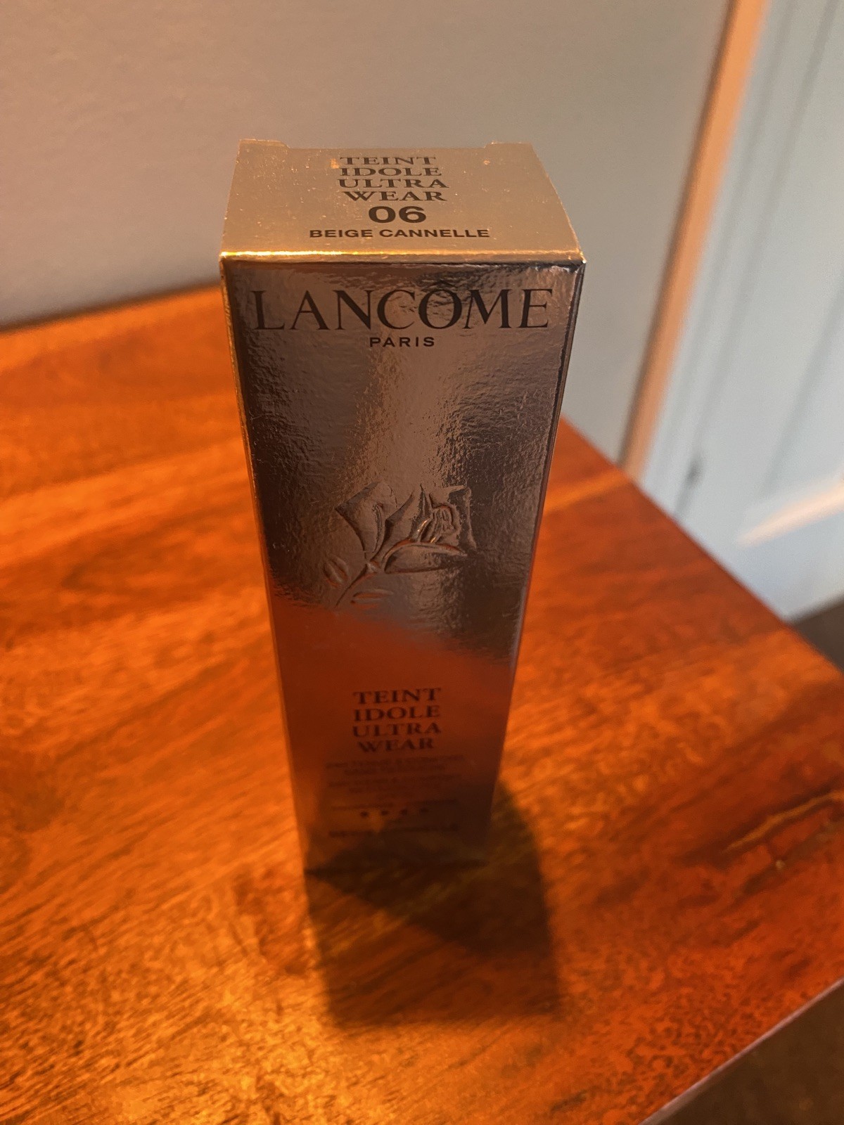 Lancôme Teint Idole Ultra Wear - 06 Beige Cannelle 30ml SPF 15 new in box 