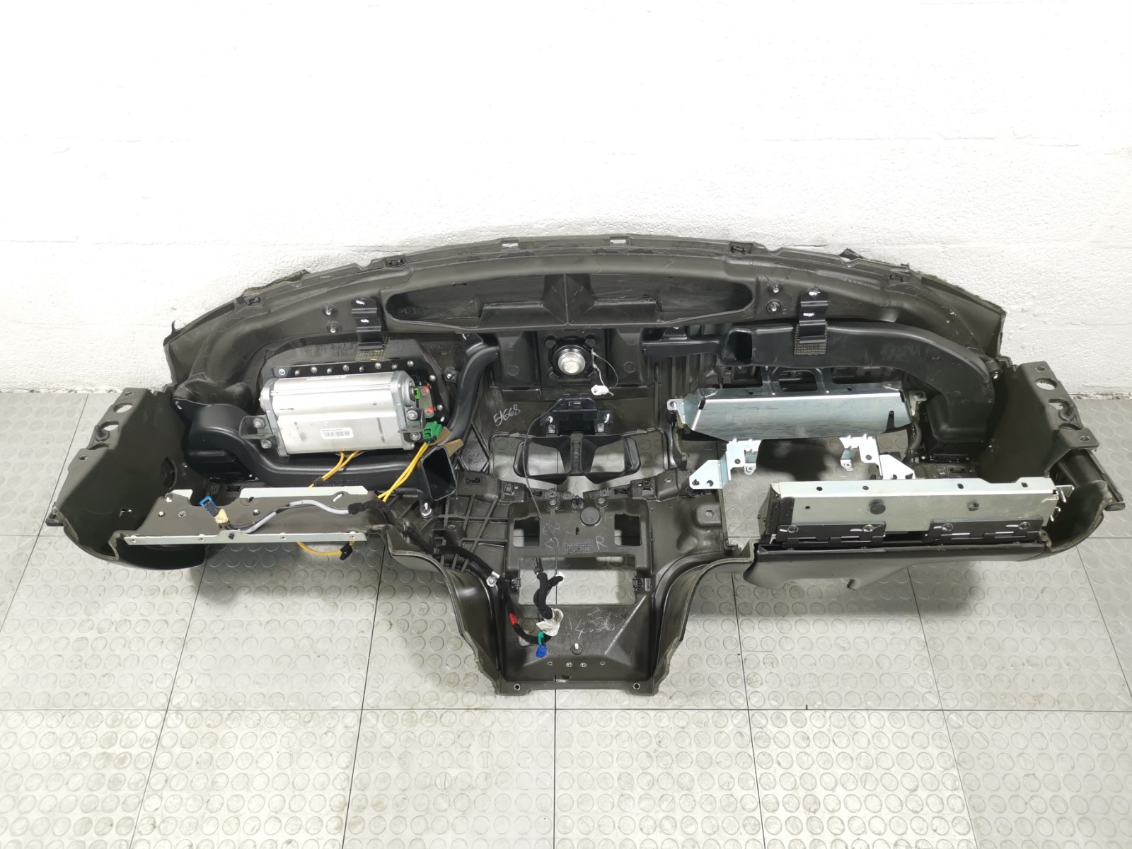 Maserati GRANTURISMO Sport M145 2014 4.7 L Dashboard Panel Upper Lower Black OEM