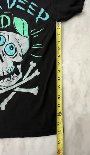 Neck Deep Band T-shirt Size XS- Black With 3 Eyed Skull Graphic emo pop punk NXD - Picture 8 of 10