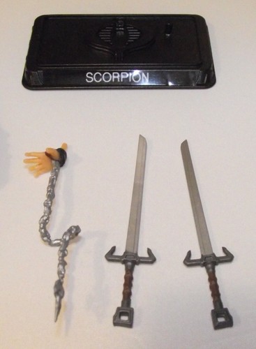 Mezco Toys - Scorpion - Picture 3 of 5