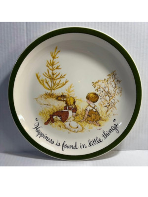 Vintage Holly Hobbie ''Happiness is found in the little things'' Decorative Plate 