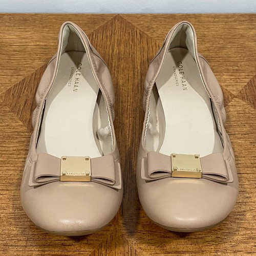 Sandali da donna beige Cole Haan fiocco balletto taglia 9B pelle nuda D43263 - Foto 3 di 15