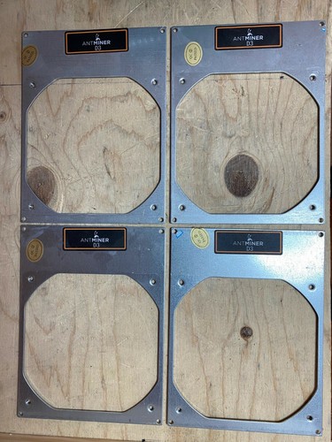 One (1) Fan Bracket Plate for Antminer
