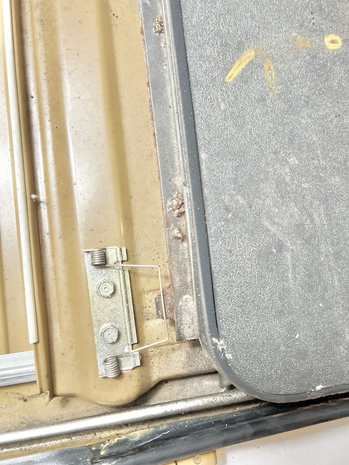 Jaguar XJ6 XJ12 1979-1992 1984 techo corredizo montaje de pista 74 k millas Foto 3 de 4