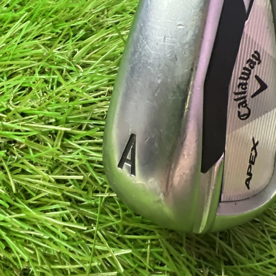 Callaway Apex Forged A Wedge RH XP 95 R300 Regular Flex Shaft 35" - Image 3 of 4