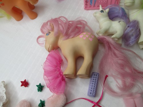 My Little Pony Lot some vintage 12 pony plus accesories - Picture 7 of 15