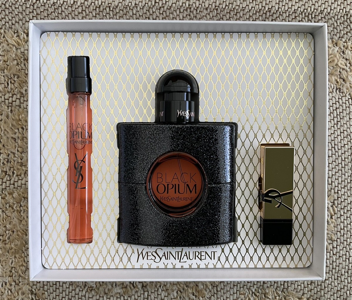 opium eau black opium gift sets