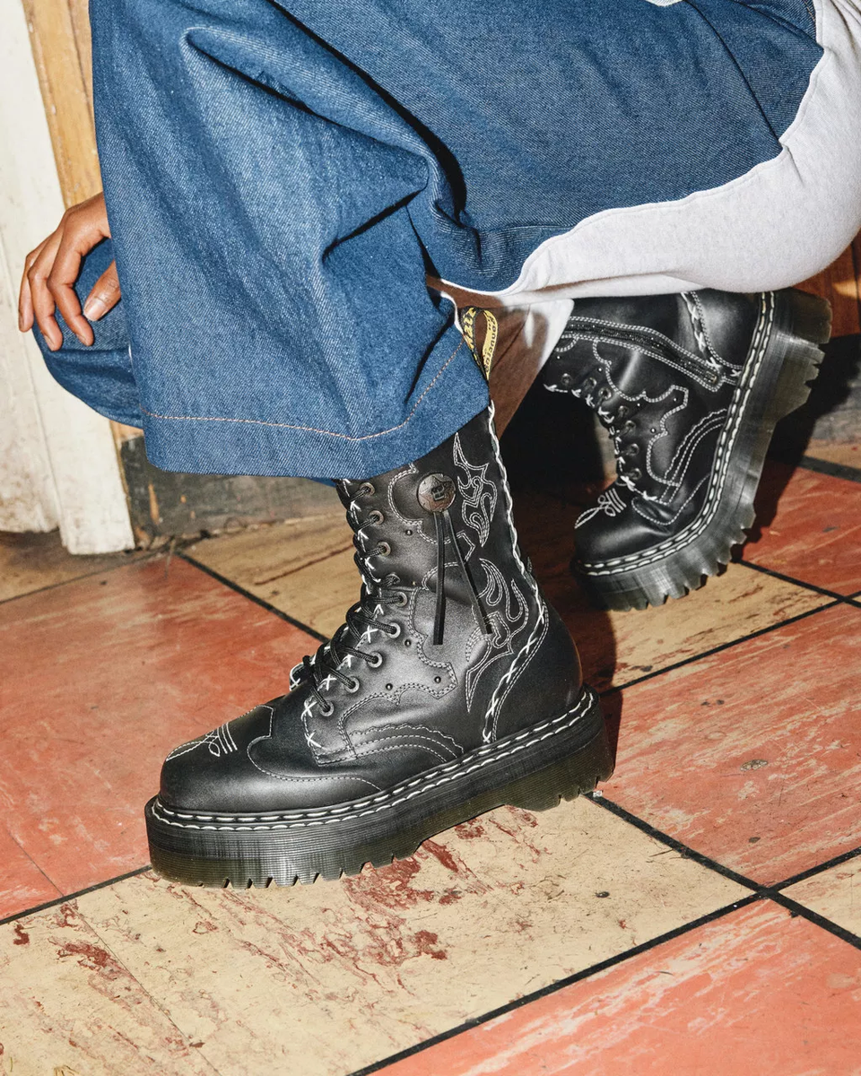 Dr Martens★1460 GOTHIC AMERICANA★8ホール★BLACK WANAMA Dr. Martens 1460 Gothic Americana Wanama Leather Boots Black
