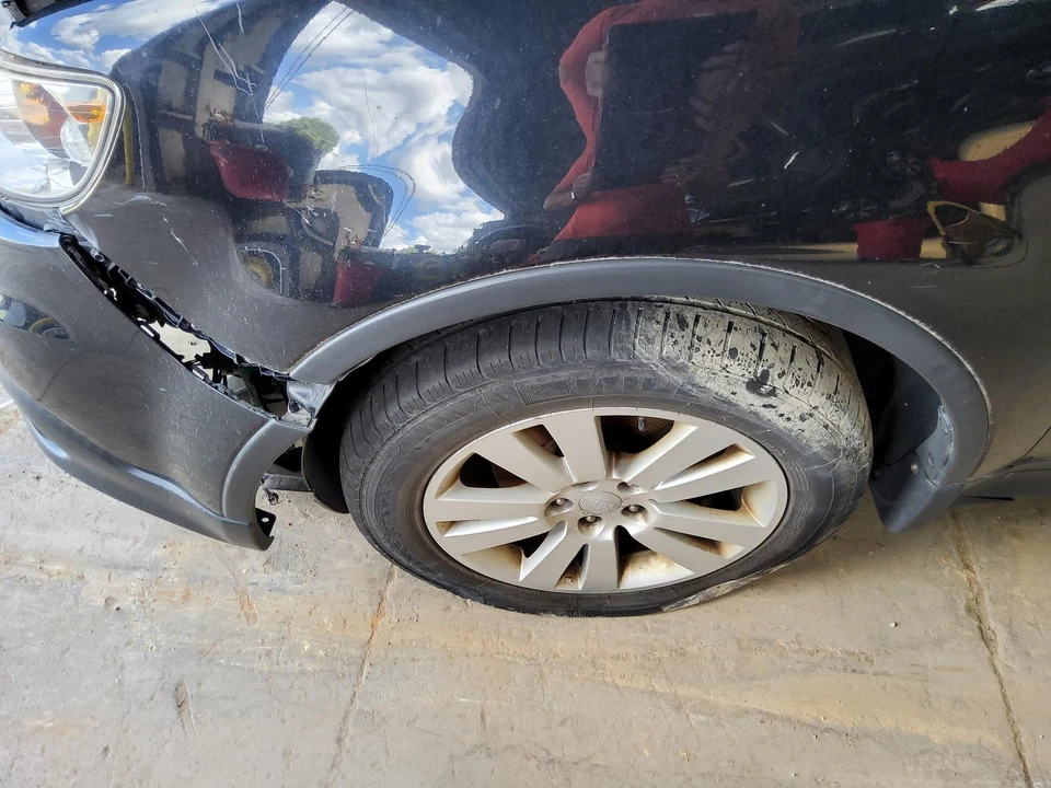 Motor de arranque usado se adapta a: Subaru Tribeca 2011 3,6 L 5 velocidades AT grado A Foto 2 de 4