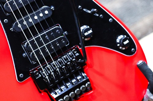Ibanez RG550 Genesis Collection Edge Tremolo Road Flare Red Electric Guitar - Picture 8 of 16