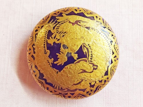 Antique Cobalt Blue Satsuma Button w/ Golden Dragon & Ornate Border ~ Almost 1" - Picture 3 of 5