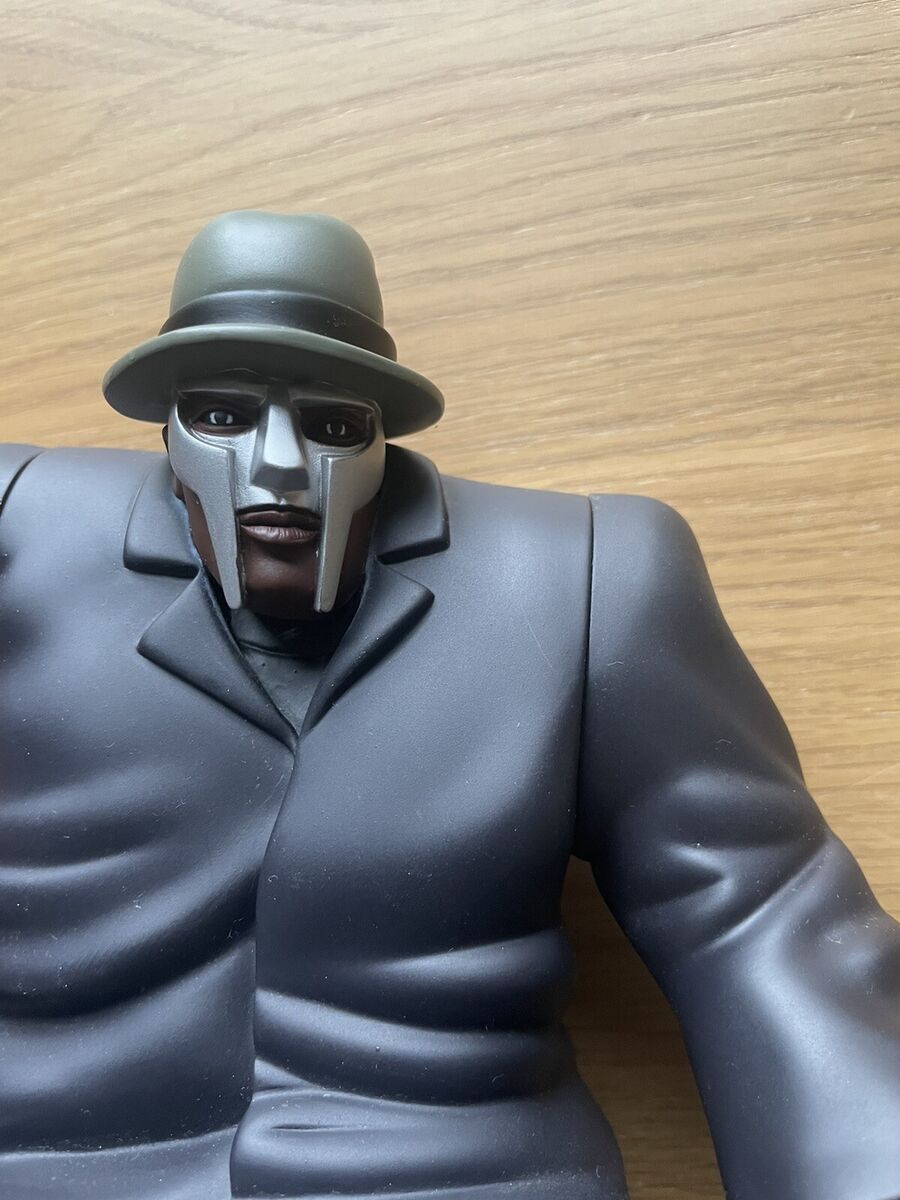 MF DOOM Kid Robot Madvillain Stones Throw figure Grey MF DOOM Kid Robot Madvillain Stones Throw figure Grey