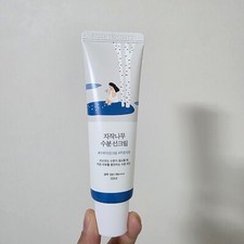 ROUND LAB Birch Juice Moisturizing 50ml/1.69oz Sunscreen SPF50 PA  