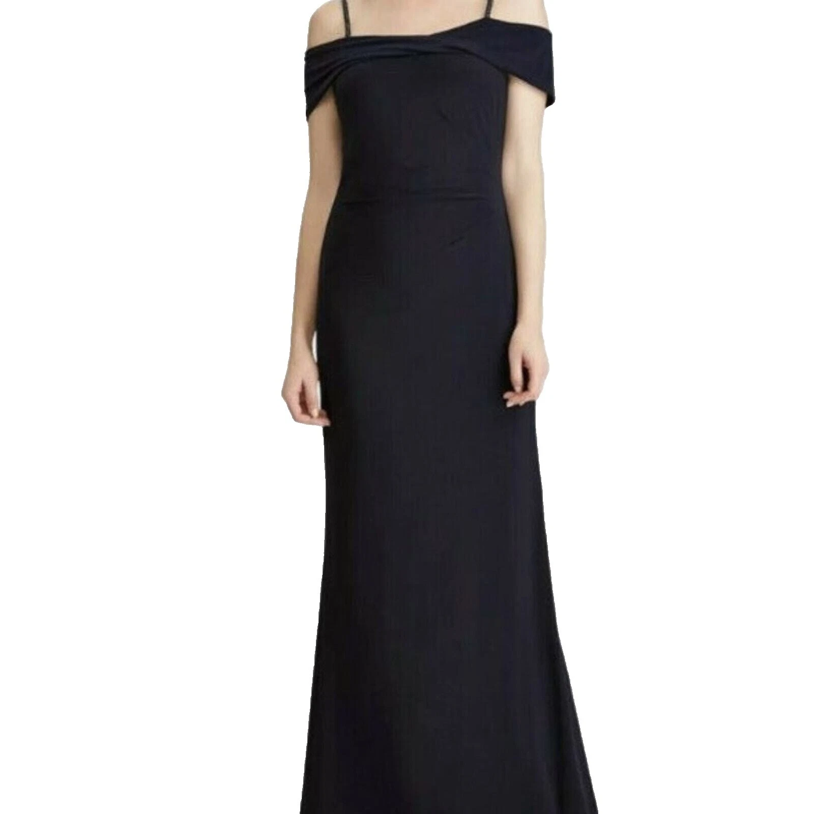 Mujer Lauren Ralph Lauren fuera del hombro