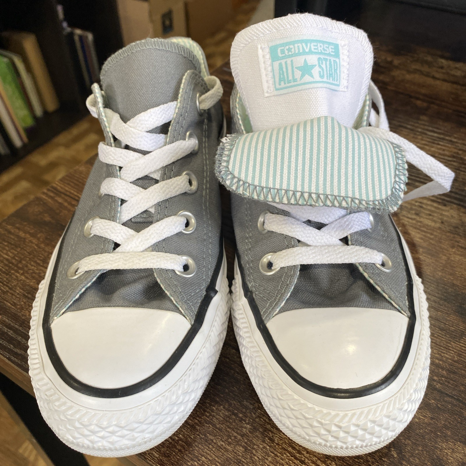 Converse Chuck Taylor Low Top Shoes All Star Double Tongue Sneakers Womens Sz 6