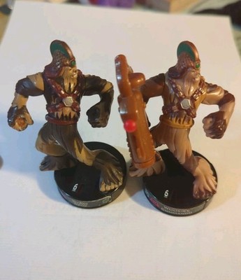 2005 Hasbro Star Wars Attacktix Wookiee Commando & Warrior Figures