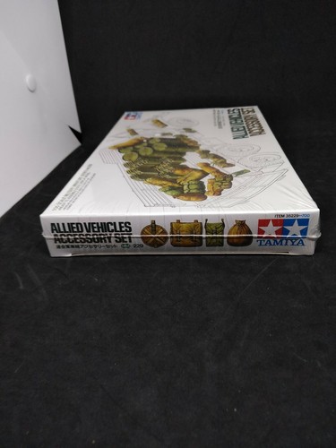 1/35 Tamiya #35229 Allied Vehicles Accessory Set - Picture 8 of 8