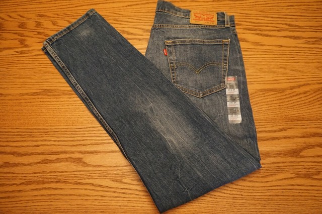 EUC Mens Levi's 502 Regular Taper Denim 