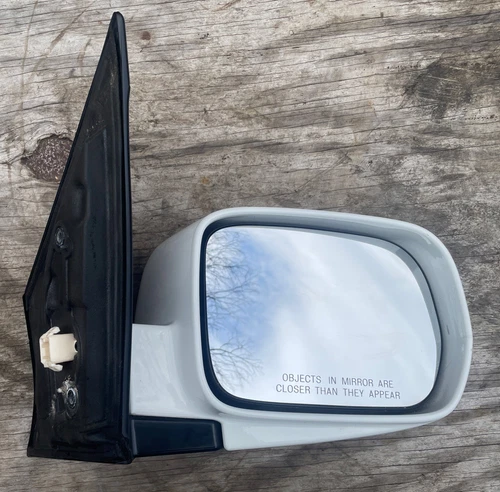 2003-2008 Honda Pilot RH Right Passenger Side View Mirror Assembly OEM White