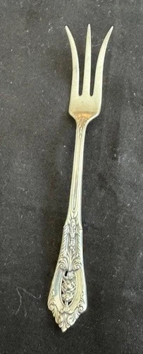 WALLACE Sterling Silver  Rose Point LEMON Fork 3 Pronged 5 3/8" 15.68