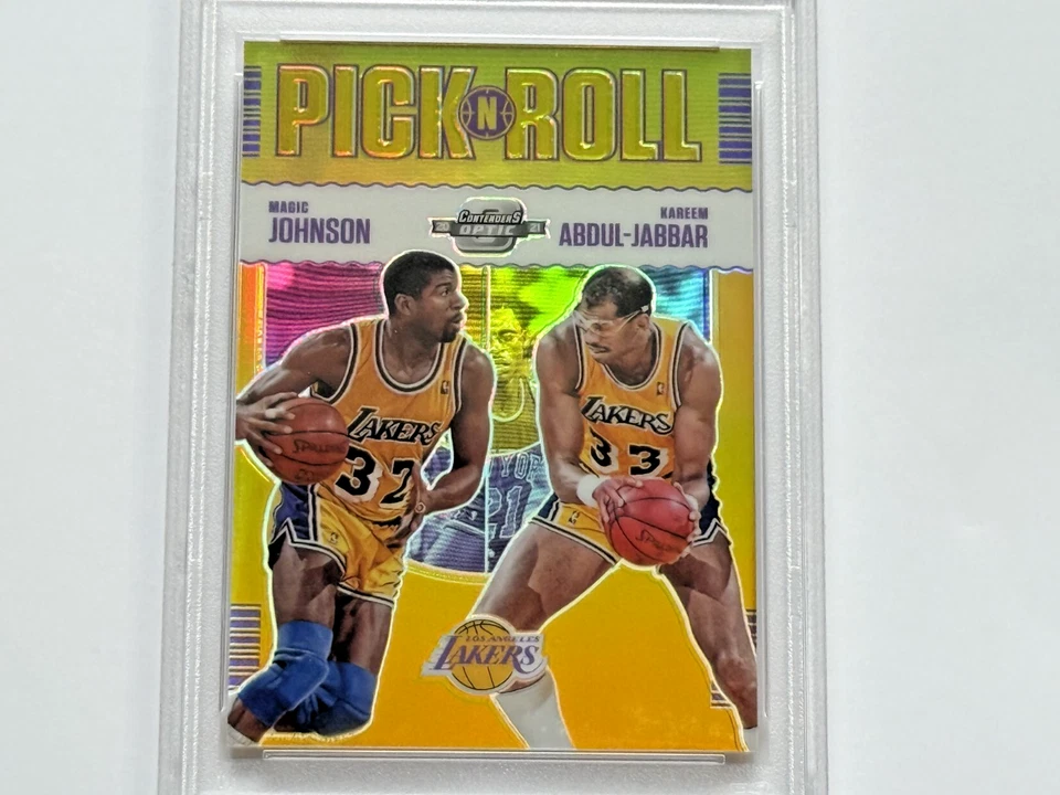 2020 Contenders Optic Magic Johnson Kareem Jabbar Pick Roll Gold 5/10 PSA9 - Imagem 4 de 4