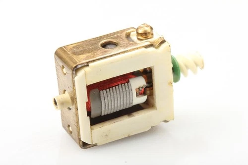 Faller AMS Engine Block Motor Test: OK -with closed  Spring sleeve from stock or original packaging