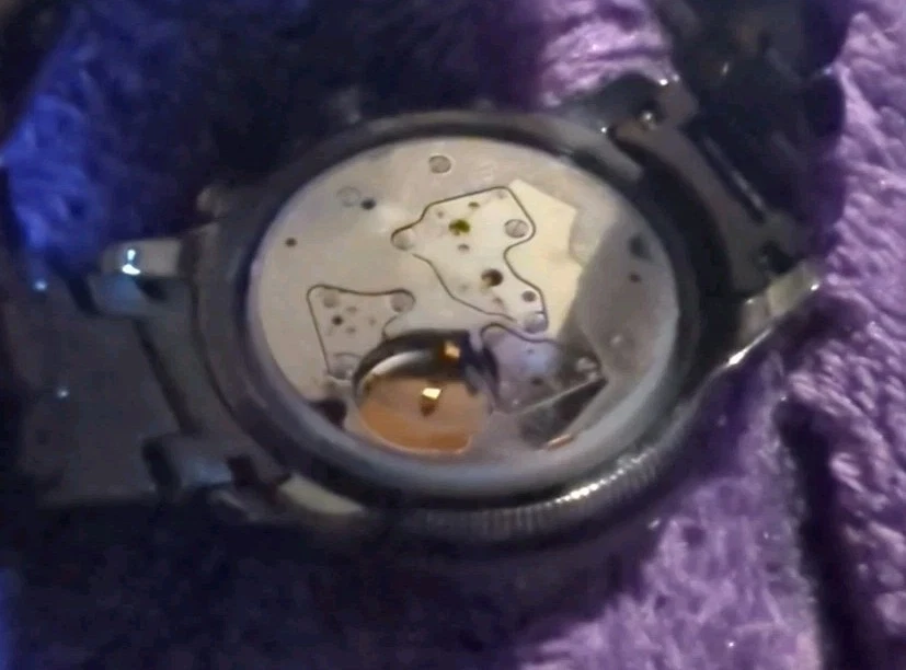 Женские кварцевые часы-хронограф Judith Ripka черные нержавеющая сталь 38 мм - Изображение 3 из 4