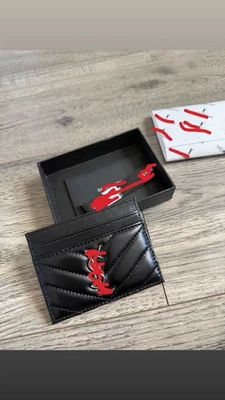 黑色卡夹 — 第 1/4 张图片