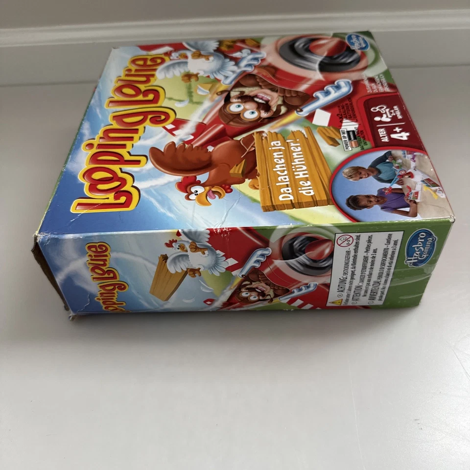 LOOPIN' LOUIE Airplane Chicken Chasing Game Missing 2 Chickens And 1 Paddle - Image 2 of 4