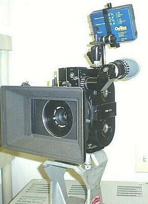 EYEMO REFLEX 35mm Motion Picture Film Camera. LOADED EYEMO REFLEX 35mm Motion Picture Film Camera. LOADED