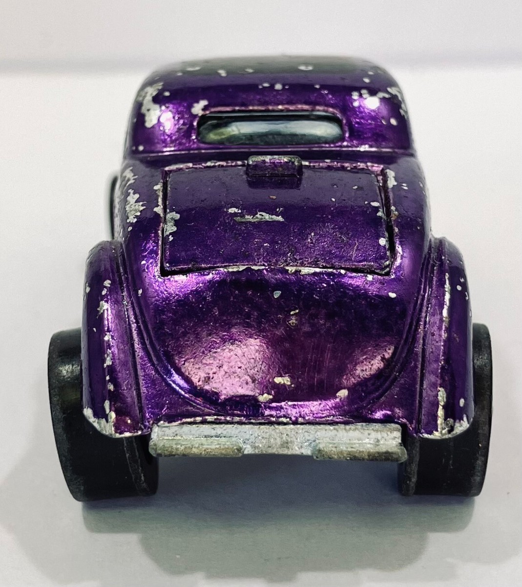 HOT WHEELS REDLINE CLASSIC '36 FORD COUPE PURPLE 2 Button