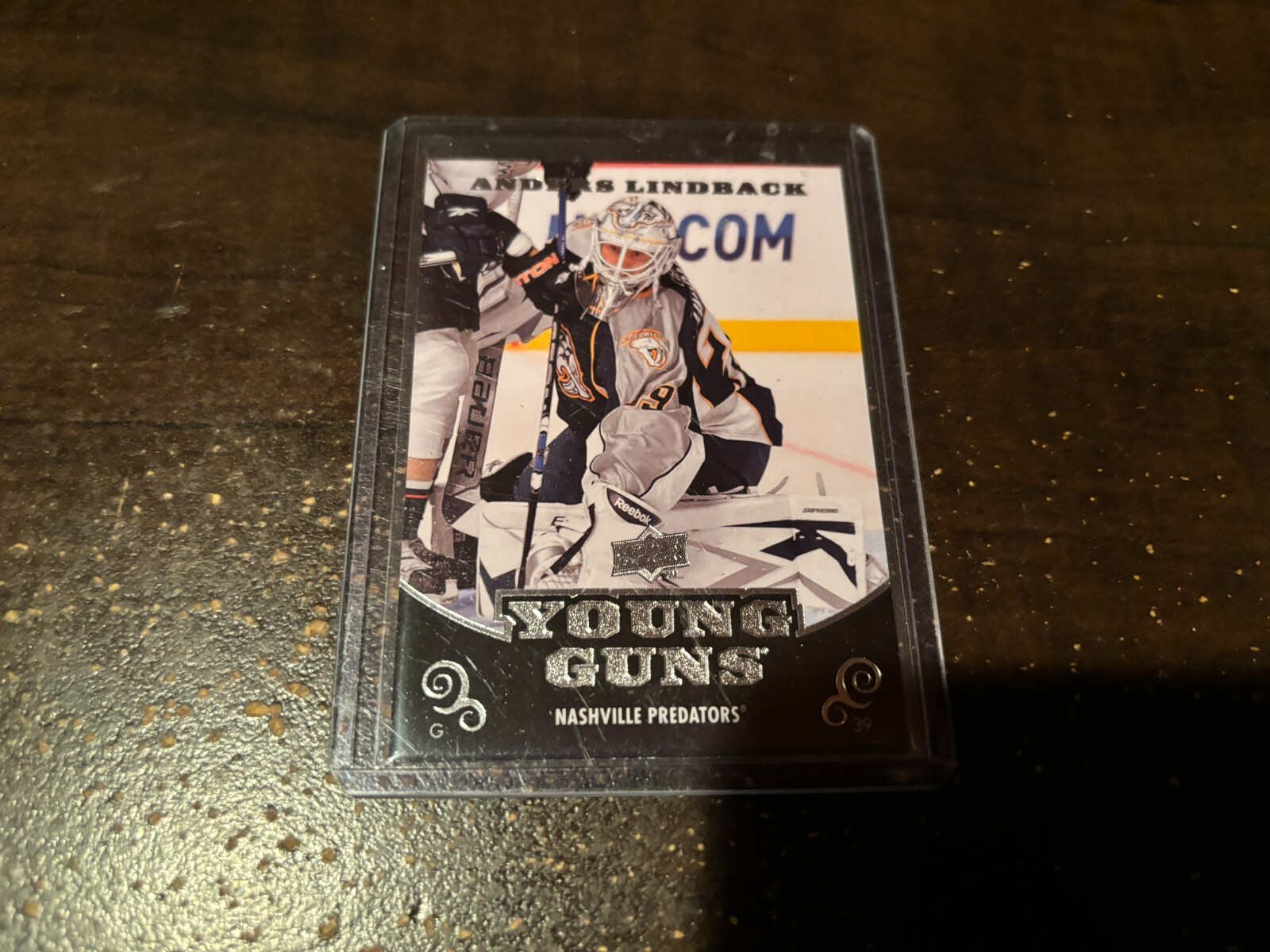 Picture 1 of 1