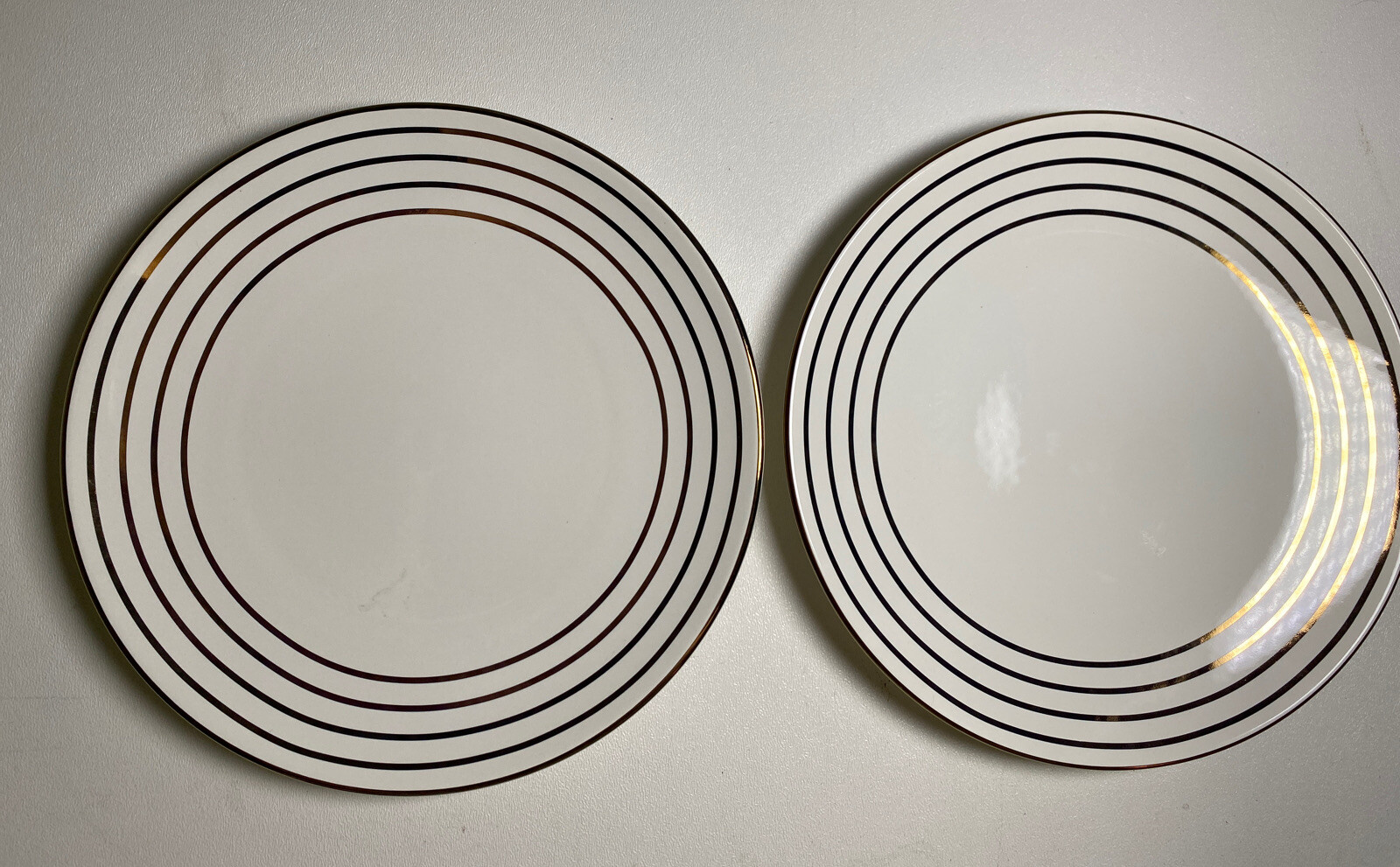 Kate Spade Charles Lane Gold Stripe Accent Salad Dessert Plate 8.75