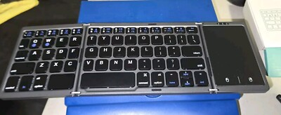 Seenda Black Wireless Portable Foldable Bluetooth Keyboard With Touchpad