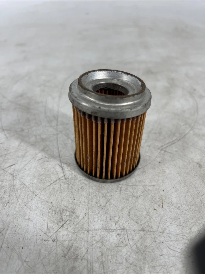 Filtro de combustible AC GF417 AMC Rambler 6 cilindros y V-8 1962-67 Javelin AMX Marlin 5651175 Foto 3 de 4